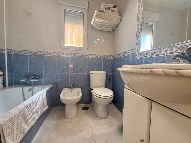 2 sovrum Villa till salu i Villamartin, Orihuela med pool - 210 000 € (Ref: 9226349)