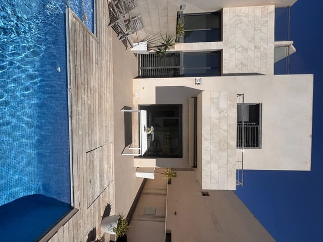 3 chambre Villa/Maison à vendre à La Zenia, Orihuela avec piscine - 439 000 € (Ref: 9226355)