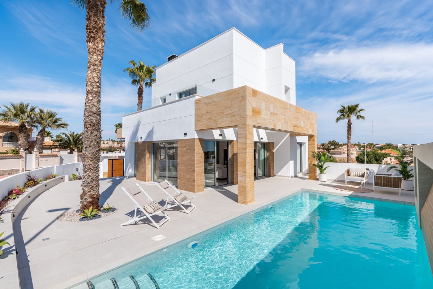 4 soveværelse Villa til salg i Dona Pepa med swimmingpool garage - € 985.000 (Ref: 9231851)