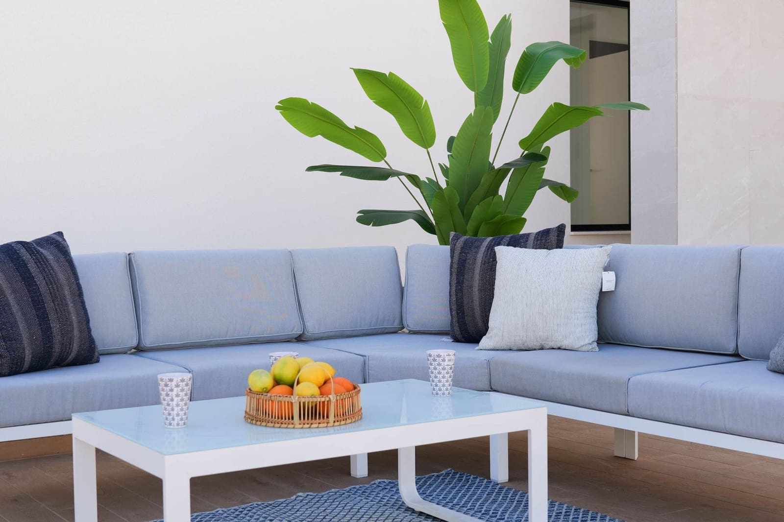 3 slaapkamer Villa te koop in Dona Pepa met zwembad - € 851.309 (Ref: 9231852)