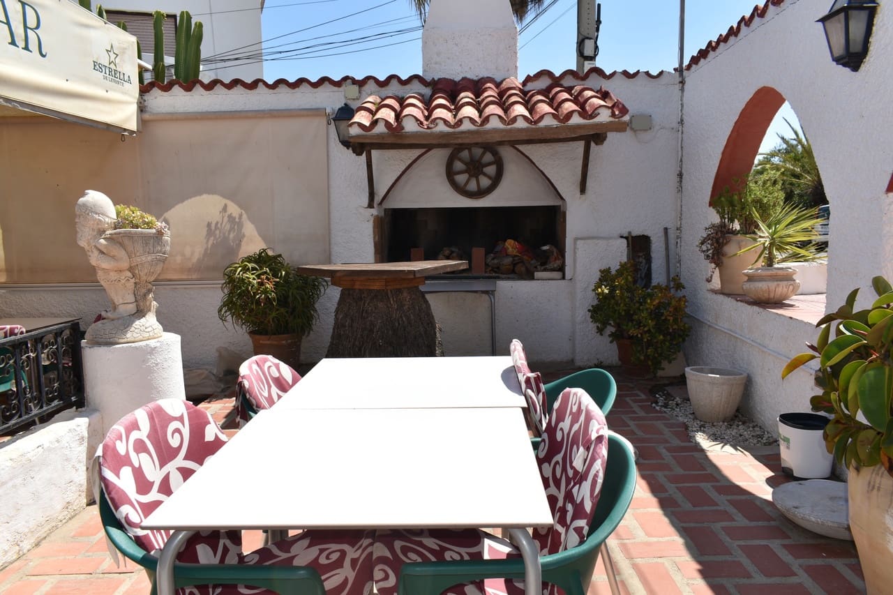 Restaurant/Bar for sale in Ciudad Quesada - € 399,000 (Ref: 9245460)