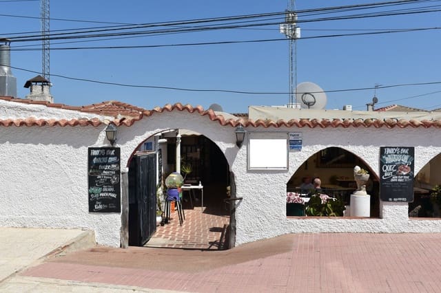 Restaurant/Bar for sale in Ciudad Quesada, Rojales - € 399,000 (Ref: 9245460)