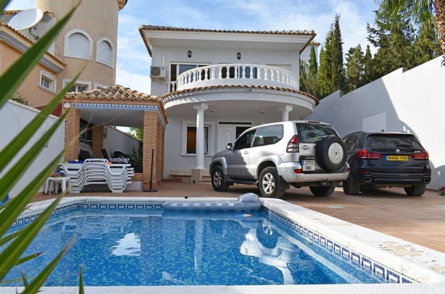 5 bedroom Villa for sale in Torremendo, Orihuela with pool - € 495,000 (Ref: 9245461)