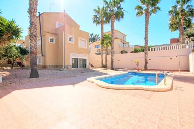 5 soverom Villa til salgs i La Zenia, Orihuela med svømmebasseng - € 600 000 (Ref: 9245468)