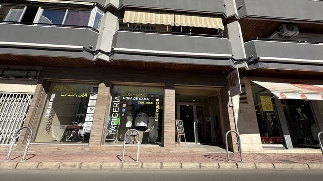 Business for sale in Torrevieja - € 260,000 (Ref: 9245475)