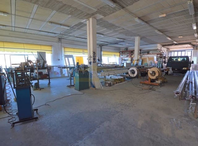 Kommersiell til salgs i San Miguel de Salinas - € 500 000 (Ref: 9245479)