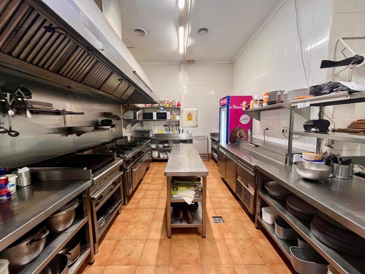 Restaurante/Bar para venda em Guardamar del Segura - 850 000 € (Ref: 9245527)