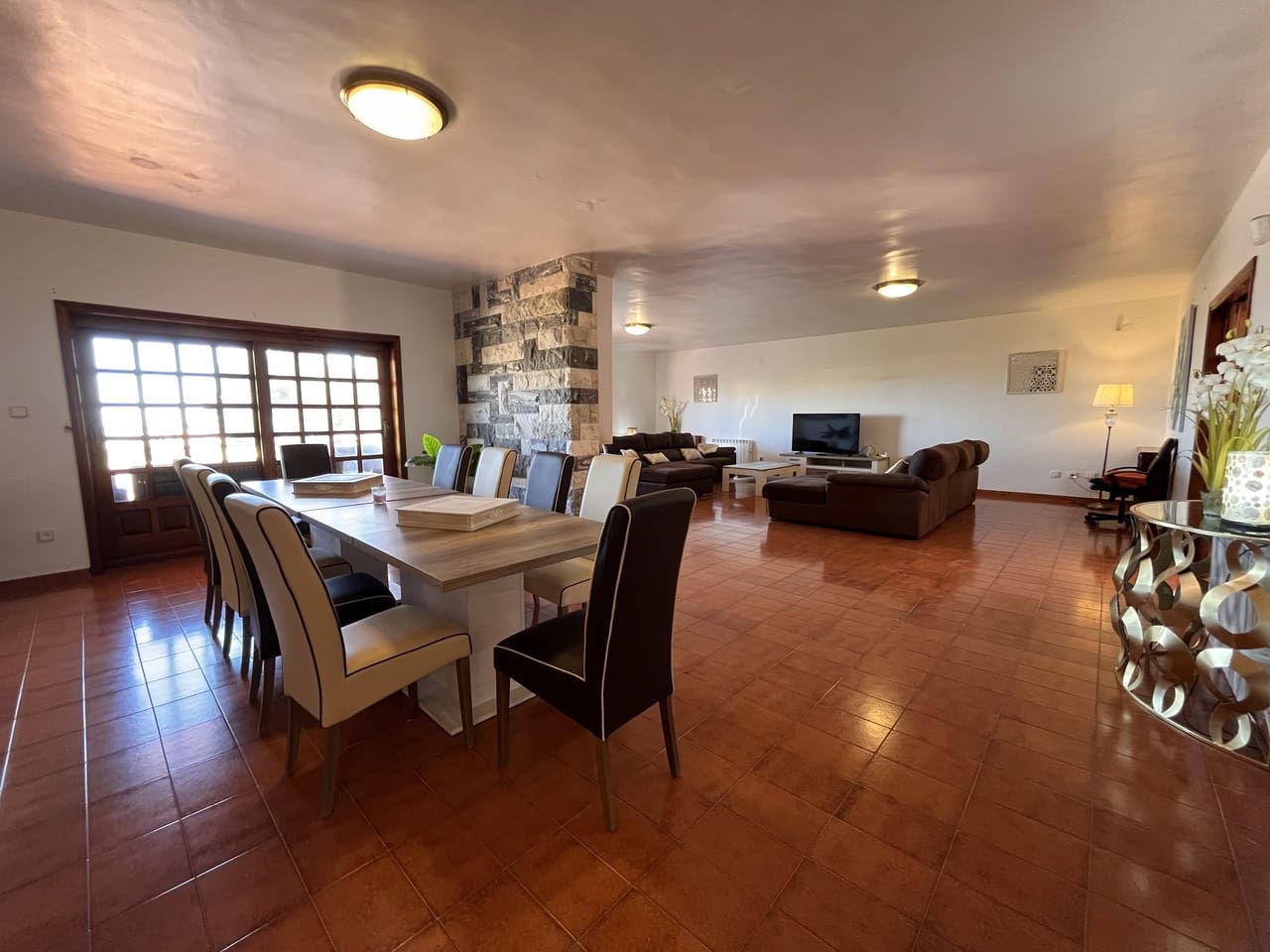 Chalet de 4 habitaciones en La Nucia en venta con piscina - 995.000 € (Ref: 9245549)