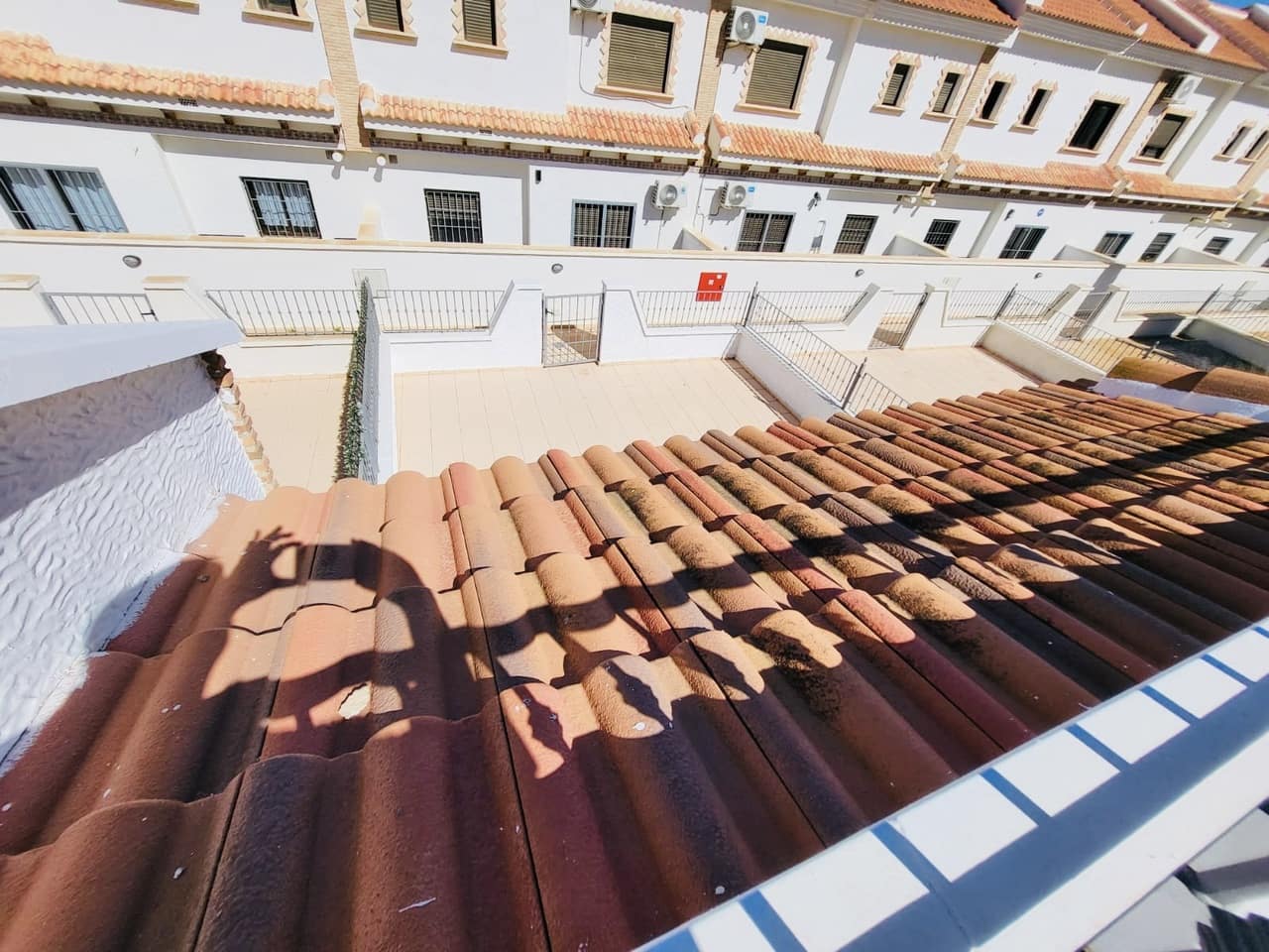 3 bedroom Townhouse for sale in San Miguel de Salinas - € 229,000 (Ref: 9245589)