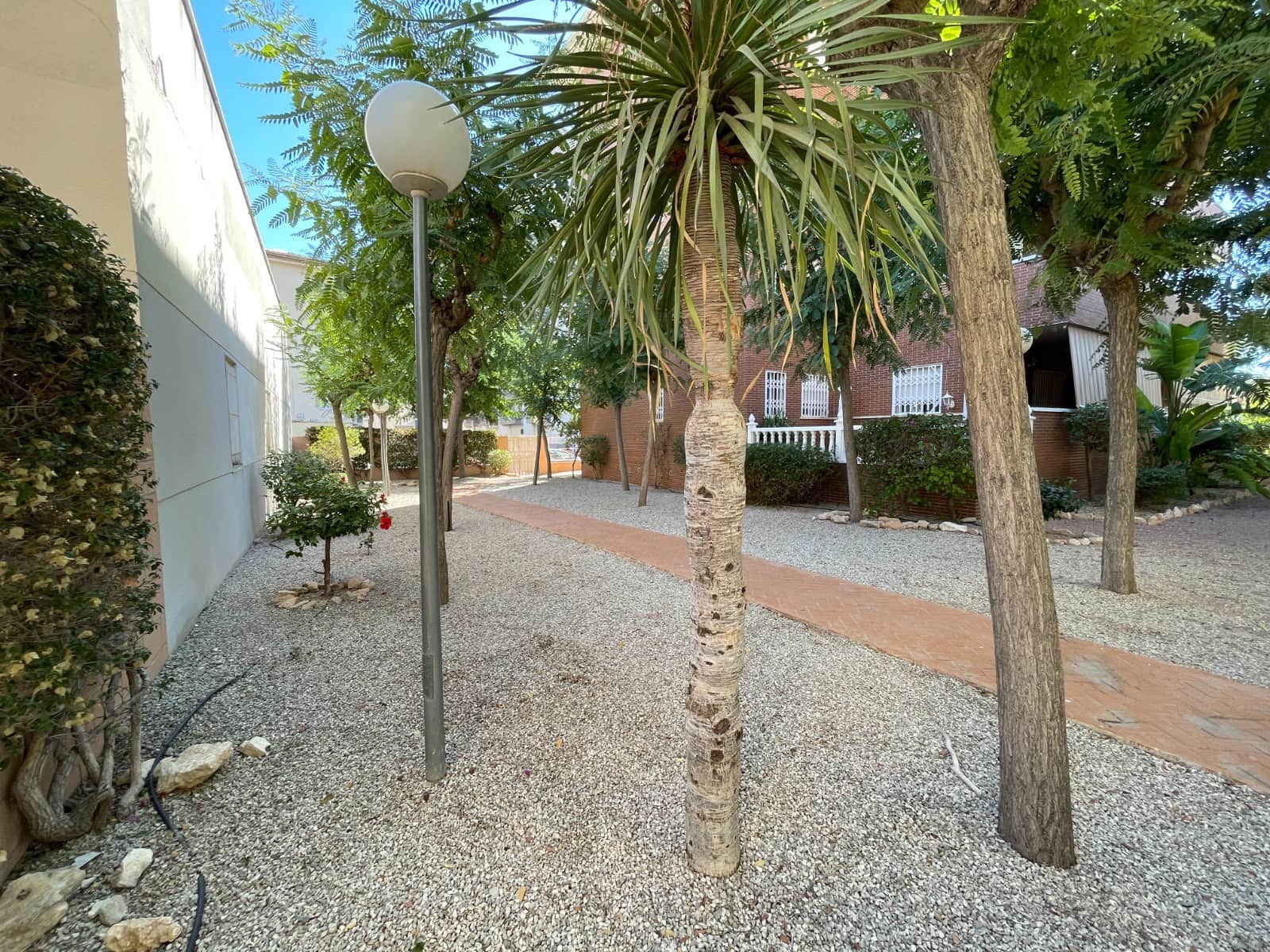 4 bedroom Townhouse for sale in Elche / Elx with pool - € 452,000 (Ref: 9245768)