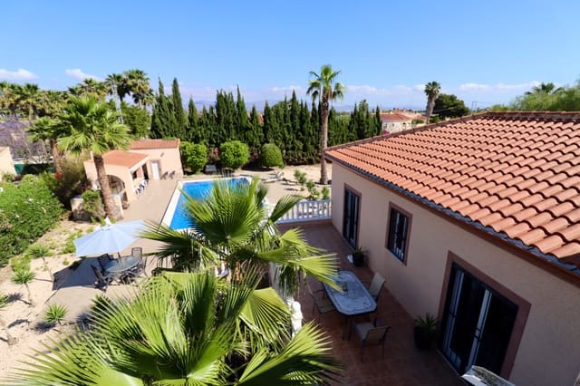 4 bedroom Finca/Country House for sale in Catral with pool garage - € 459,000 (Ref: 9248661)