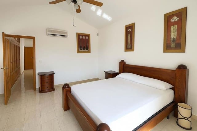 3 chambre Villa/Maison à vendre à La Xara - La Sella, Dénia avec piscine garage - 750 000 € (Ref: 9248668)