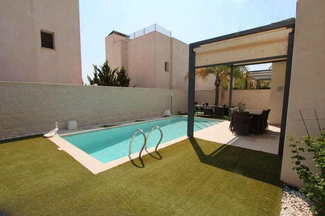 2 chambre Villa/Maison à vendre à Doña Pepa, Rojales avec piscine - 315 000 € (Ref: 9248672)