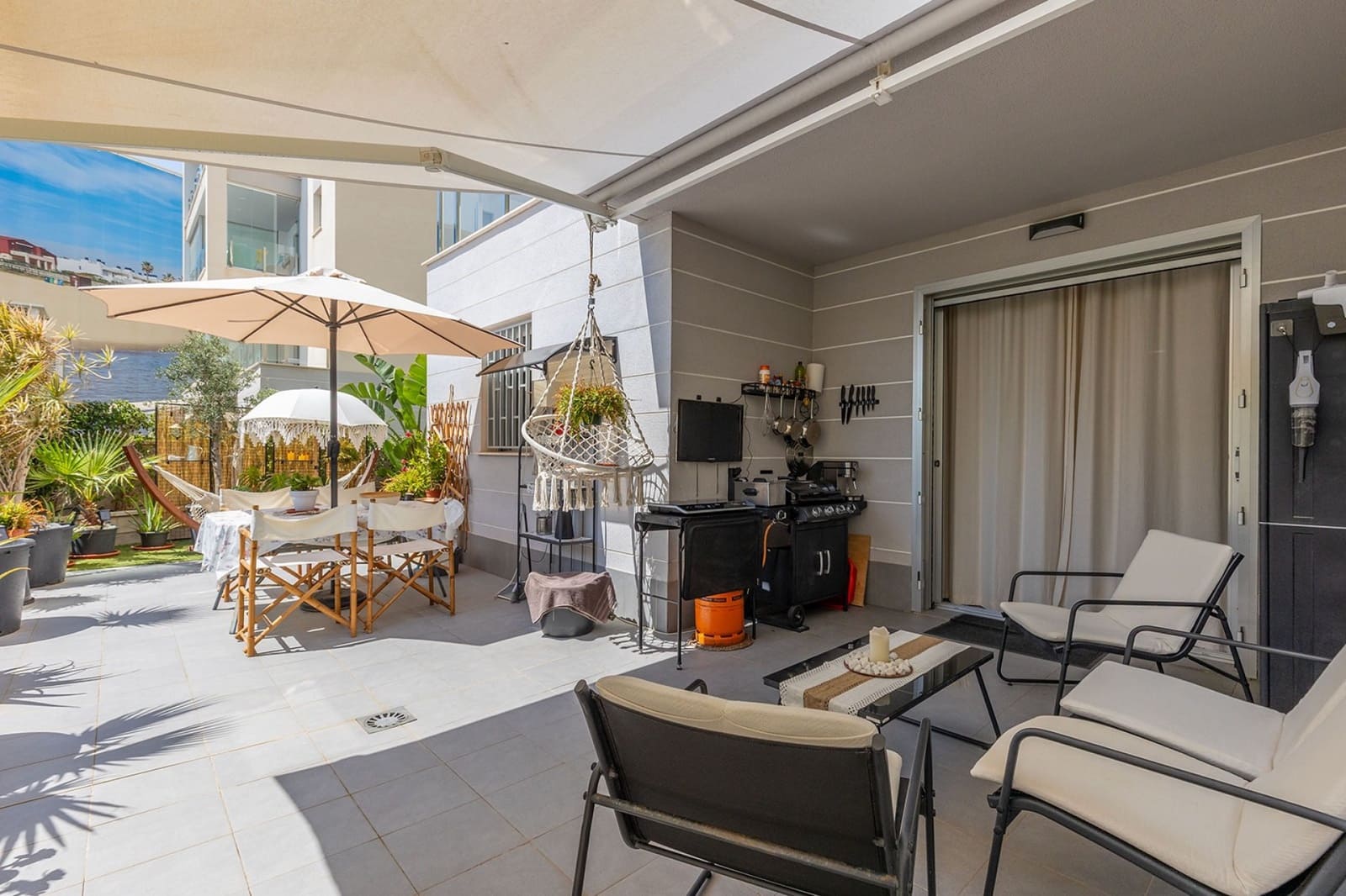 2 soveværelse Lejlighed til salg i La Mata med swimmingpool garage - € 319.500 (Ref: 9251953)