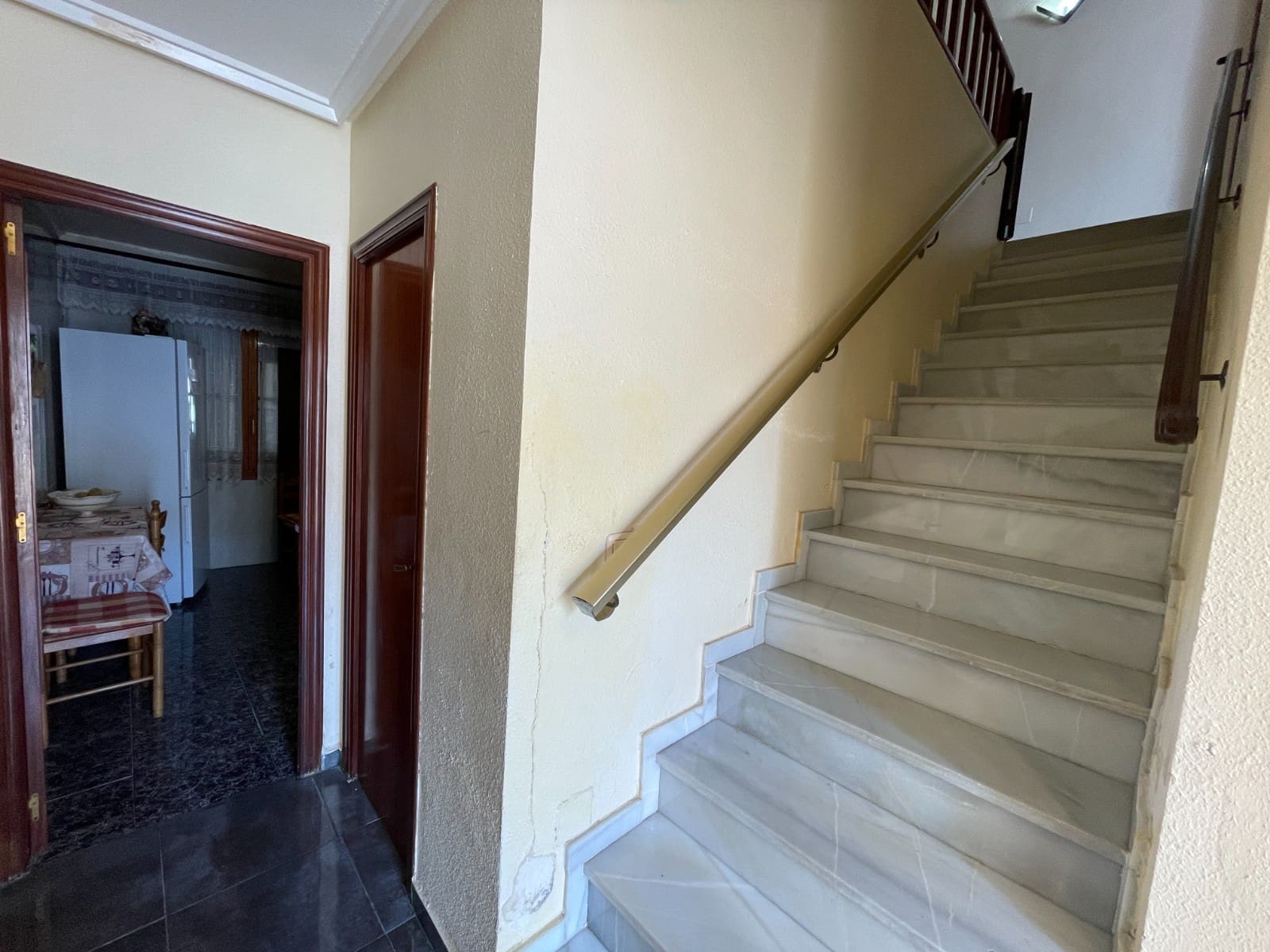 4 bedroom Townhouse for sale in Jacarilla - € 136,000 (Ref: 9255897)