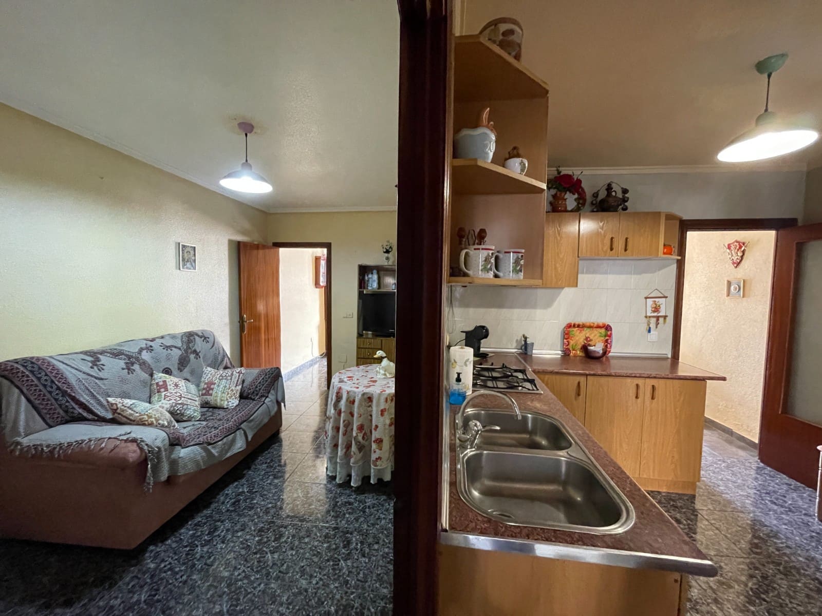 4 bedroom Townhouse for sale in Jacarilla - € 136,000 (Ref: 9255897)