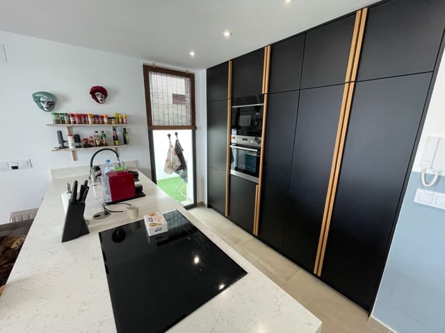 3 slaapkamer Villa te koop in Dolores met zwembad - € 425.000 (Ref: 9258185)