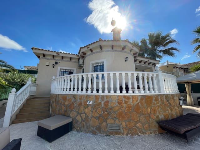 3 slaapkamer Villa te koop in Bigastro met zwembad - € 280.000 (Ref: 9278280)