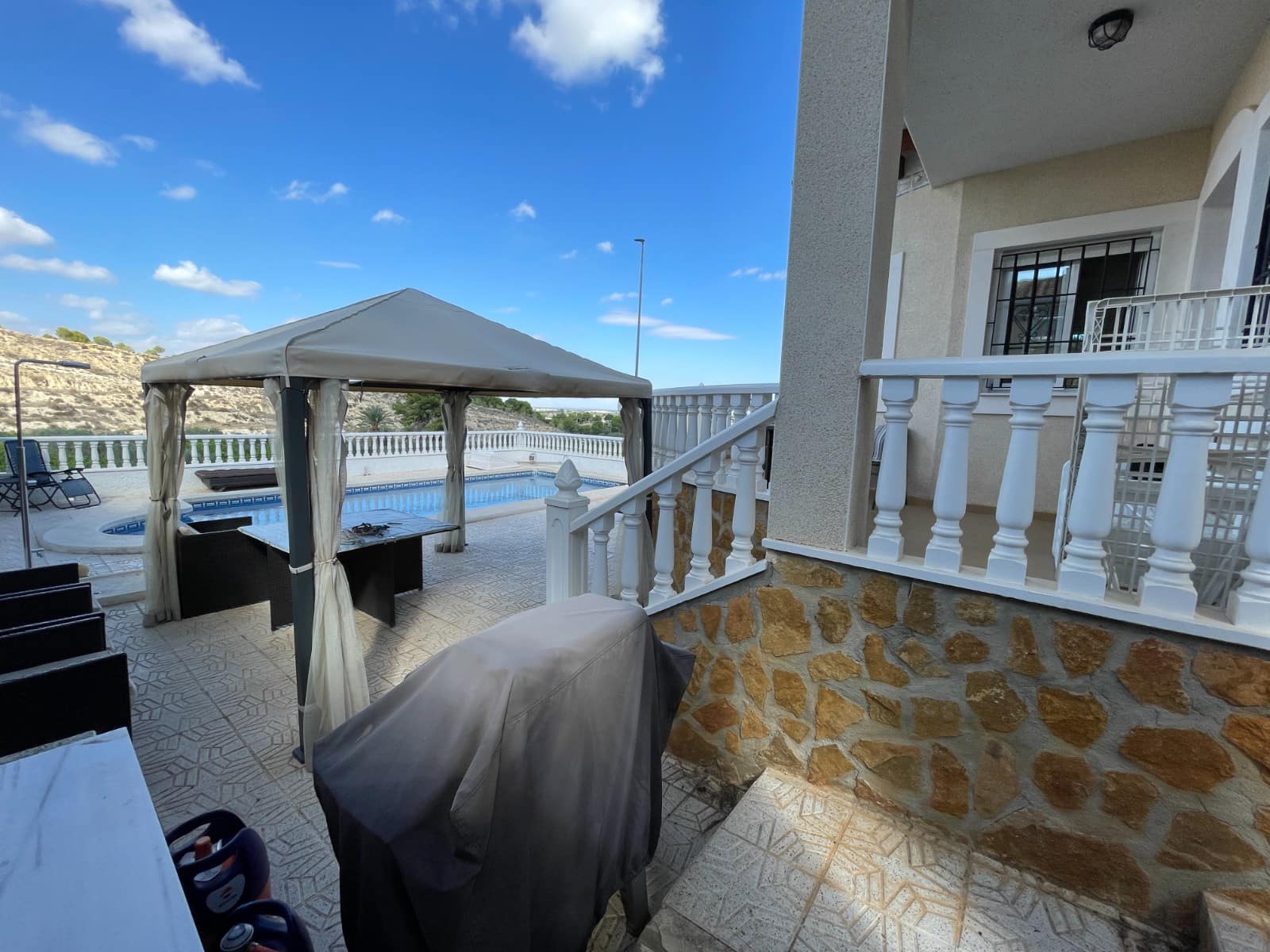 3 bedroom Villa for sale in Bigastro with pool - € 280,000 (Ref: 9278280)