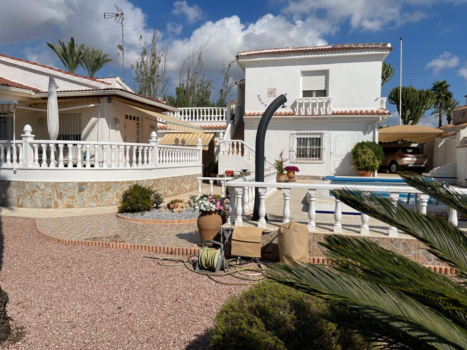 4 bedroom Villa for sale in Ciudad Quesada with pool - € 490,000 (Ref: 9279676)