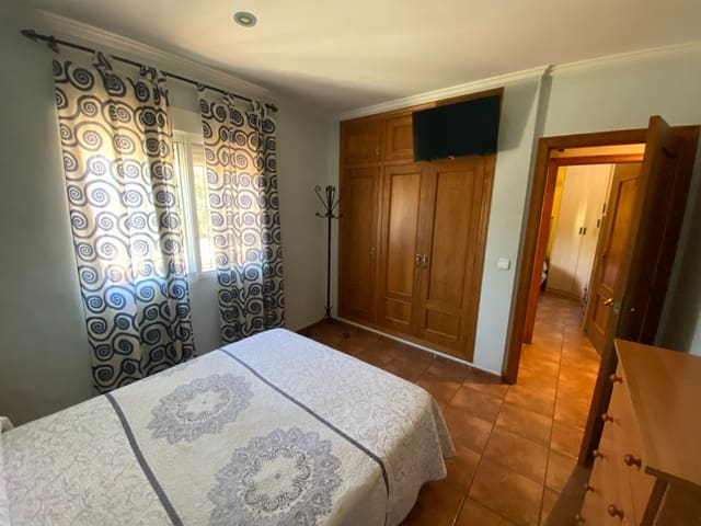 3 slaapkamer Finca/Landhuis te koop in Salinas met zwembad garage - € 249.999 (Ref: 9285580)