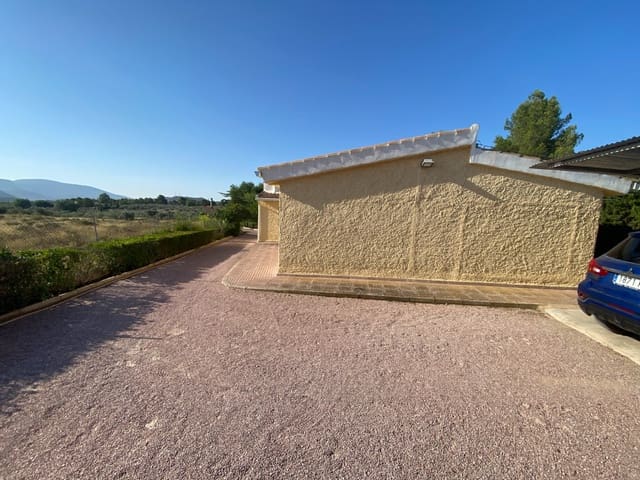 5 soverom Villa til salgs i Sax med svømmebasseng garasje - € 299 995 (Ref: 9285585)