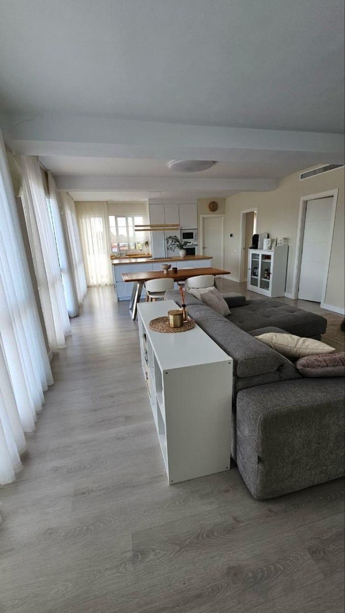 4 bedroom Villa for sale in Orihuela with pool - € 449,000 (Ref: 9293796)