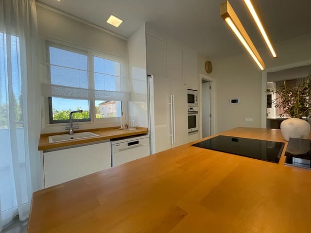 4 slaapkamer Villa te koop in Montepinar - La Aparecida - Raiguero, Orihuela met zwembad - € 449.000 (Ref: 9293796)