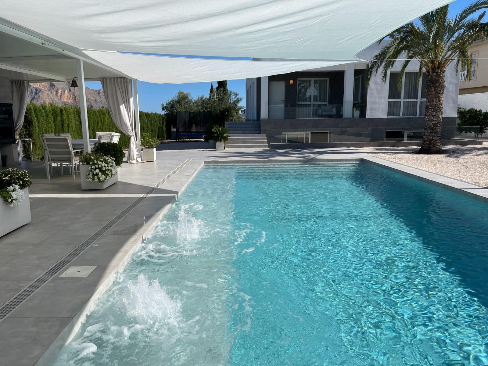 4 bedroom Villa for sale in Orihuela with pool - € 449,000 (Ref: 9293796)