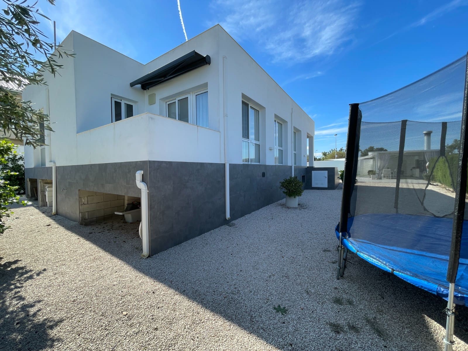 4 bedroom Villa for sale in Orihuela with pool - € 449,000 (Ref: 9293796)