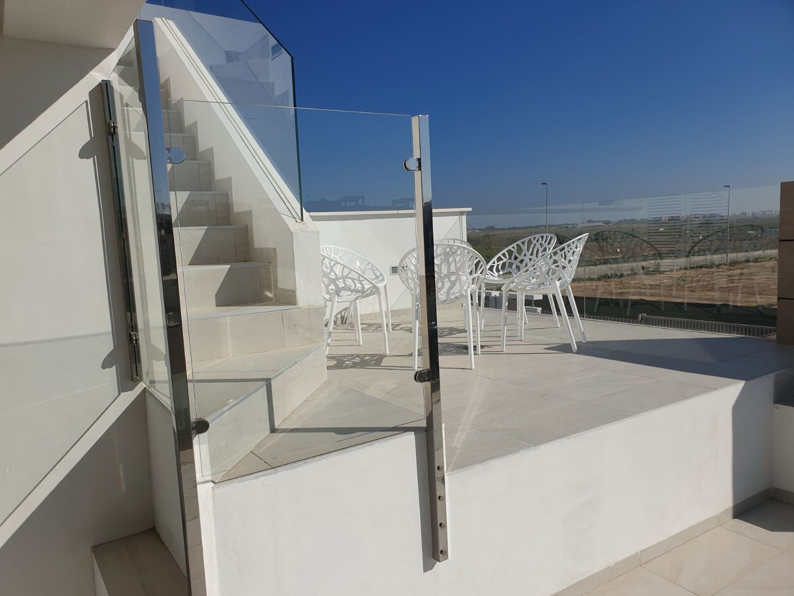 3 sypialnia Willa na sprzedaż w El Raso z basenem - 460 000 € (Ref: 9326138)