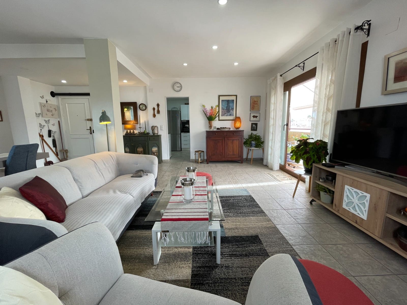 3 bedroom Apartment for sale in Almoradi - € 125,000 (Ref: 9326934)