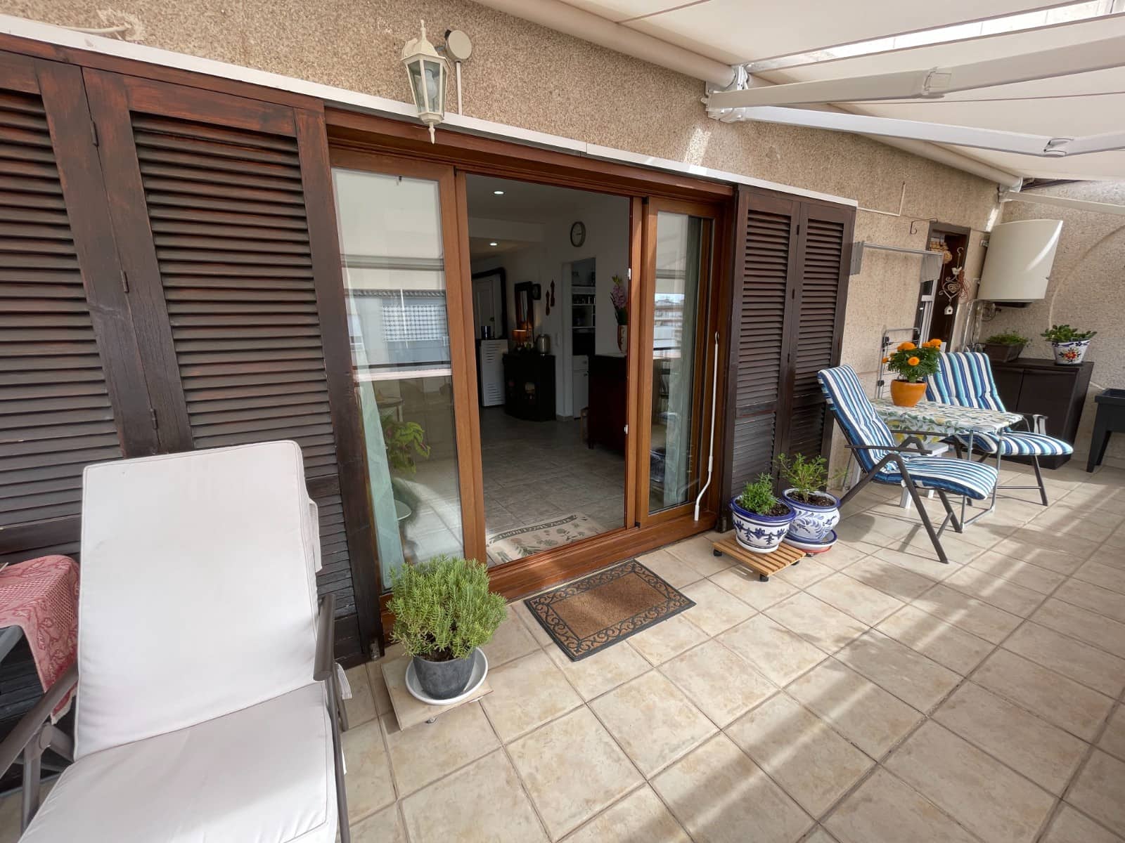 3 bedroom Apartment for sale in Almoradi - € 125,000 (Ref: 9326934)