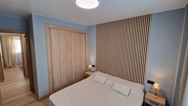 Casa de 3 habitaciones en Villamartin, Orihuela en venta con piscina garaje - 191.000 € (Ref: 9330280)