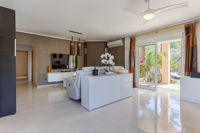 3 sypialnia Willa na sprzedaż w La Zarza, Jumilla z basenem garażem - 475 000 € (Ref: 9337718)