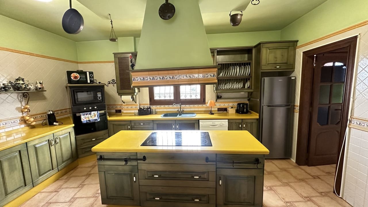 4 sovrum Hus till salu i San Miguel de Salinas med garage - 990 000 € (Ref: 9343814)