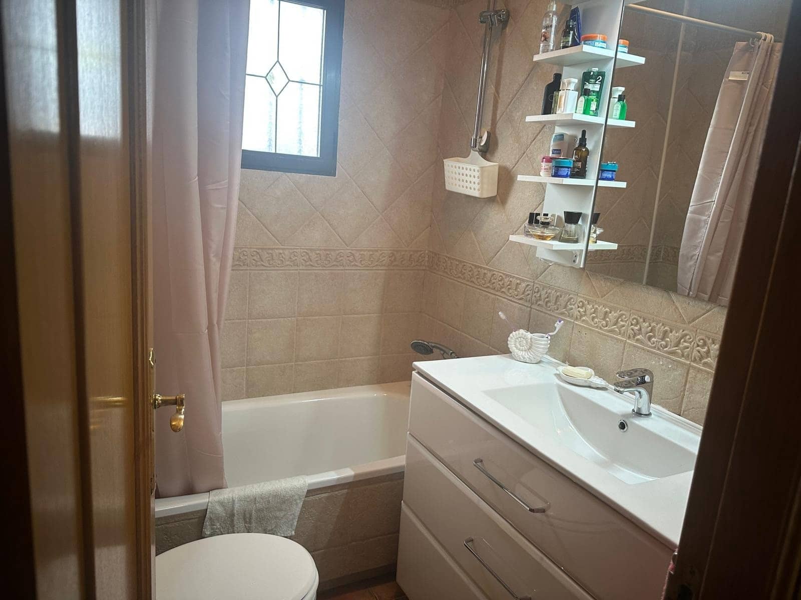 2 bedroom Villa for sale in Hondon de las Nieves with pool - € 260,000 (Ref: 9348499)