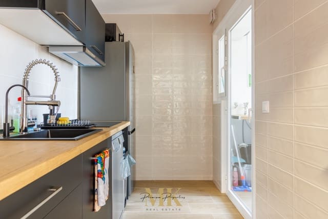 Apartamento de 1 habitación en Levante, Benidorm en venta con piscina - 218.000 € (Ref: 9360546)