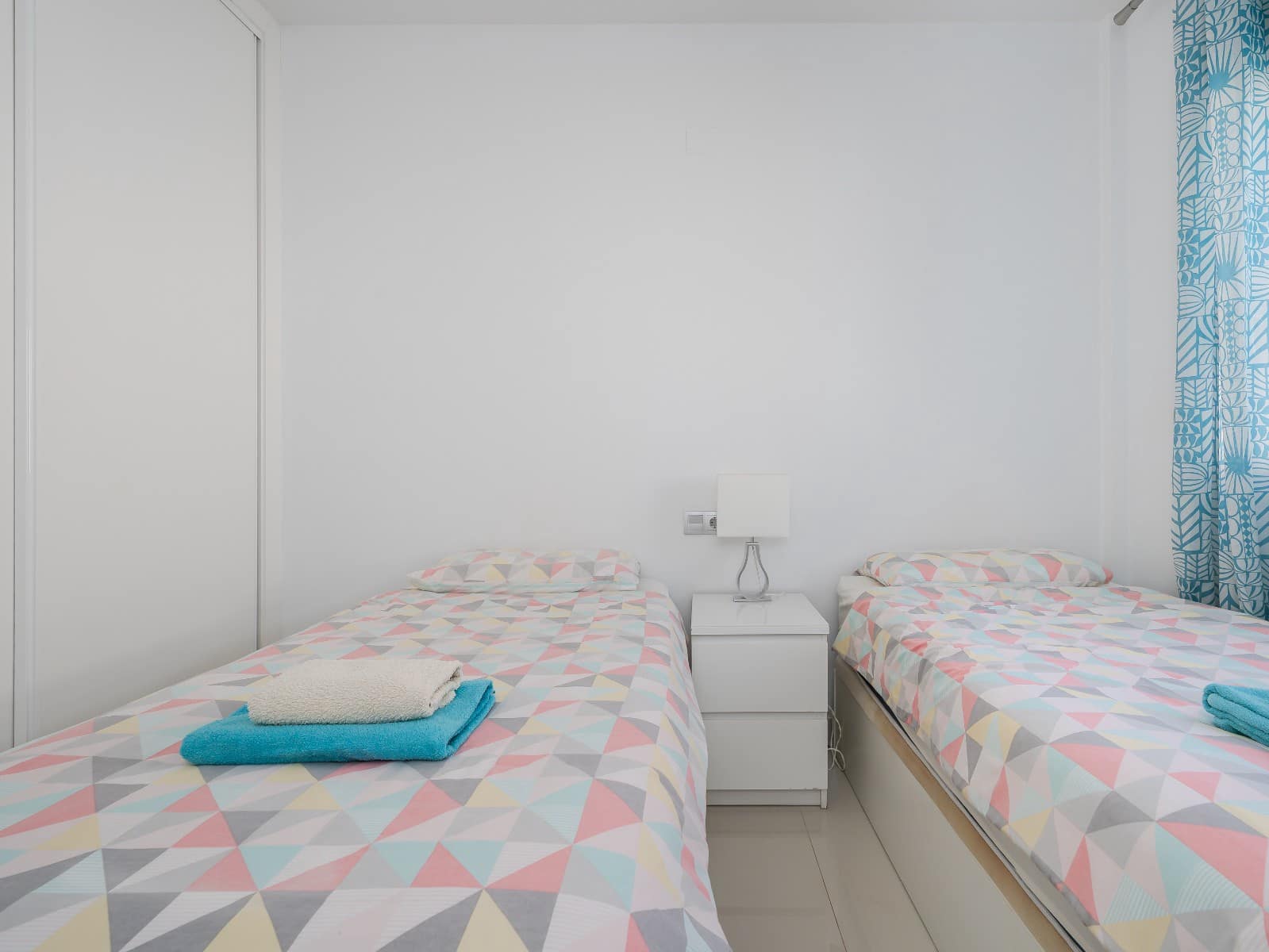 Apartamento de 2 habitaciones en Orihuela Costa en venta con piscina garaje - 289.000 € (Ref: 9362881)