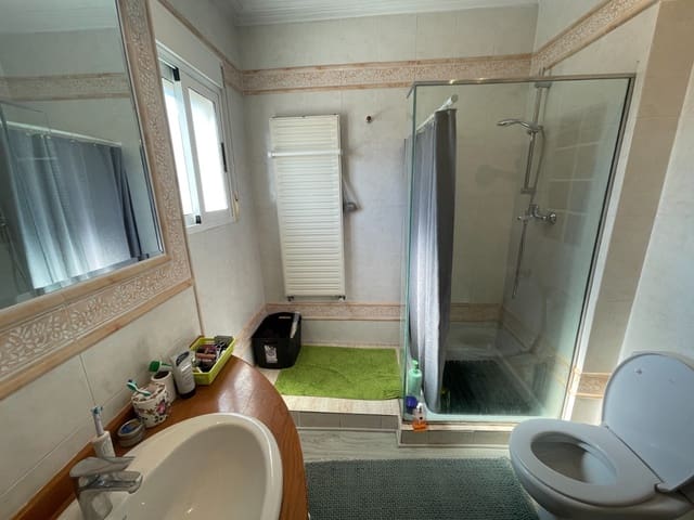 4 Zimmer Villa zu verkaufen in El Moncayo, Guardamar del Segura mit Pool - 410.000 € (Ref: 9371251)