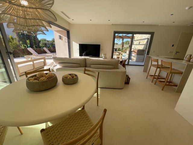 3 sypialnia Dom blizniak na sprzedaż w Las Colinas Golf, Orihuela z basenem - 750 000 € (Ref: 9372353)