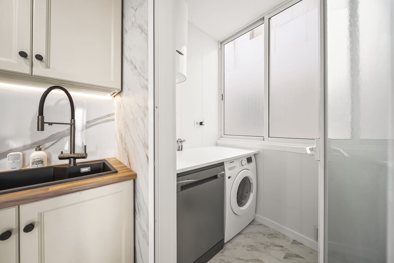 1 chambre Appartement à vendre à Playa Flamenca avec piscine - 170 000 € (Ref: 9395792)