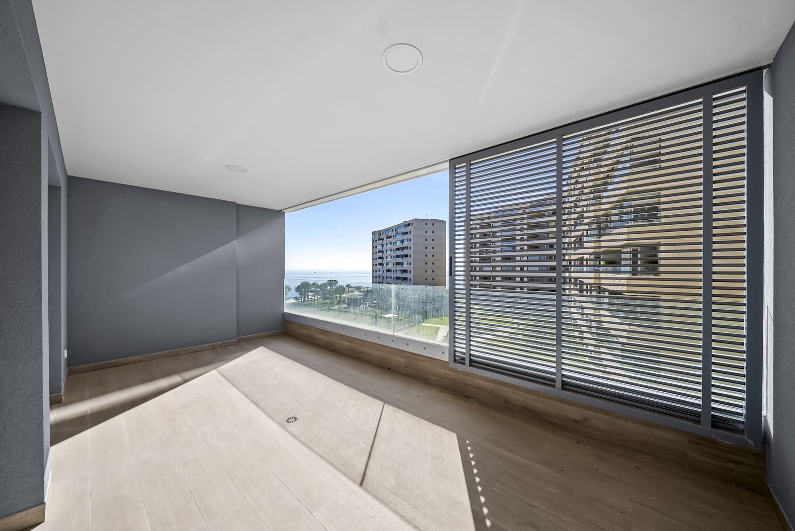 3 chambre Appartement à vendre à Punta Prima avec piscine garage - 599 000 € (Ref: 9395795)