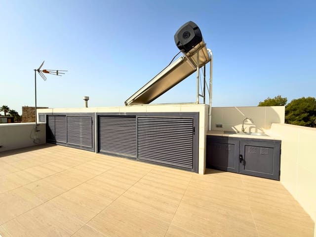 5 quarto Moradia para venda em San Miguel de Salinas com piscina garagem - 849 000 € (Ref: 9395806)