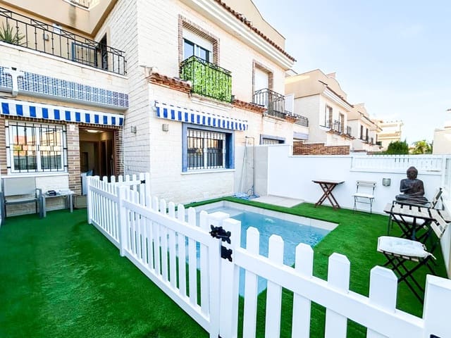 3 quarto Casa em Banda para venda em Torre de la Horadada, Pilar de la Horadada com piscina garagem - 383 300 € (Ref: 9395807)