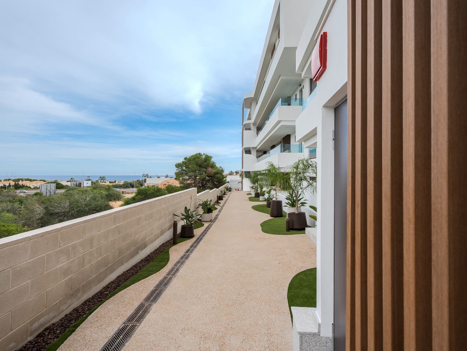 2 bedroom Apartment for sale in Playa Flamenca with pool garage - € 380,000 (Ref: 9400565)