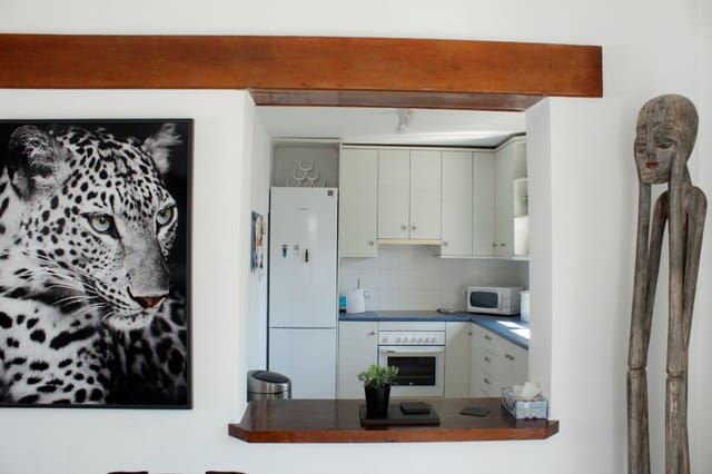 3 soveværelse Villa til salg i Villamartin, Orihuela med swimmingpool garage - € 329.990 (Ref: 9400566)