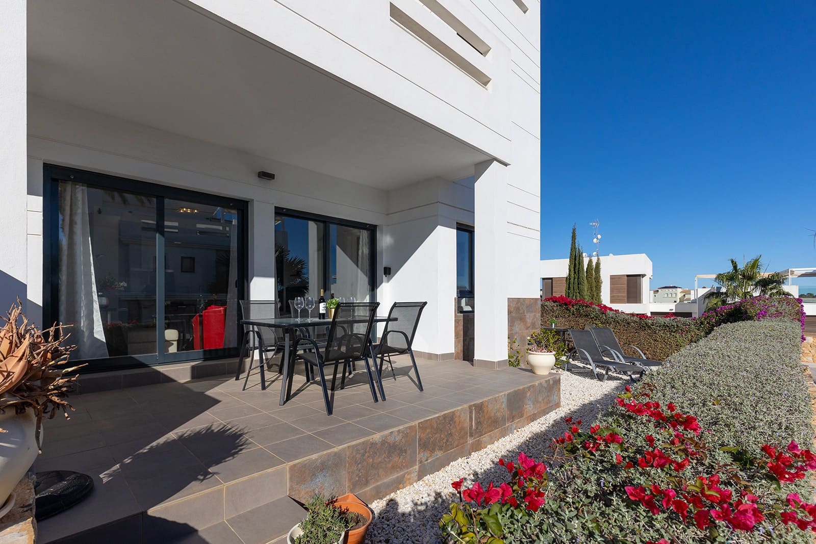 2 soverom Leilighet til salgs i Las Ramblas Golf med svømmebasseng - € 234 999 (Ref: 9400577)