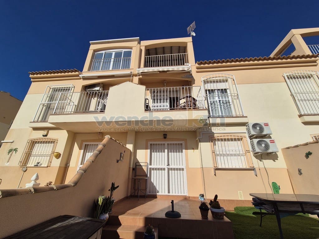 2 quarto Casa em Banda para venda em La Chismosa com piscina - 149 950 € (Ref: 9400784)