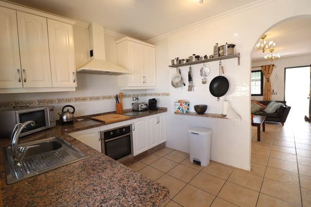 Chalet de 5 habitaciones en Lo Crispin, Algorfa en venta con piscina garaje - 350.000 € (Ref: 9406327)